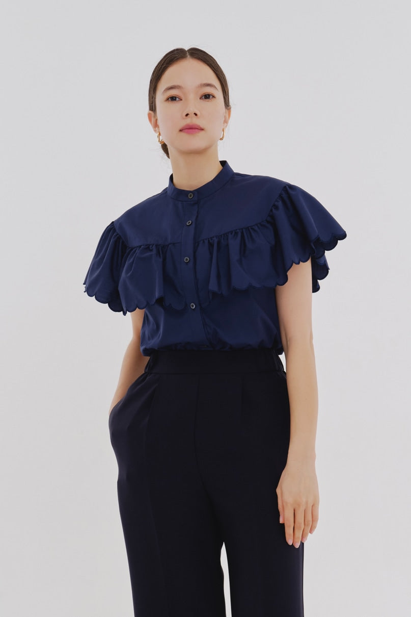 スカラップスリーブブラウス