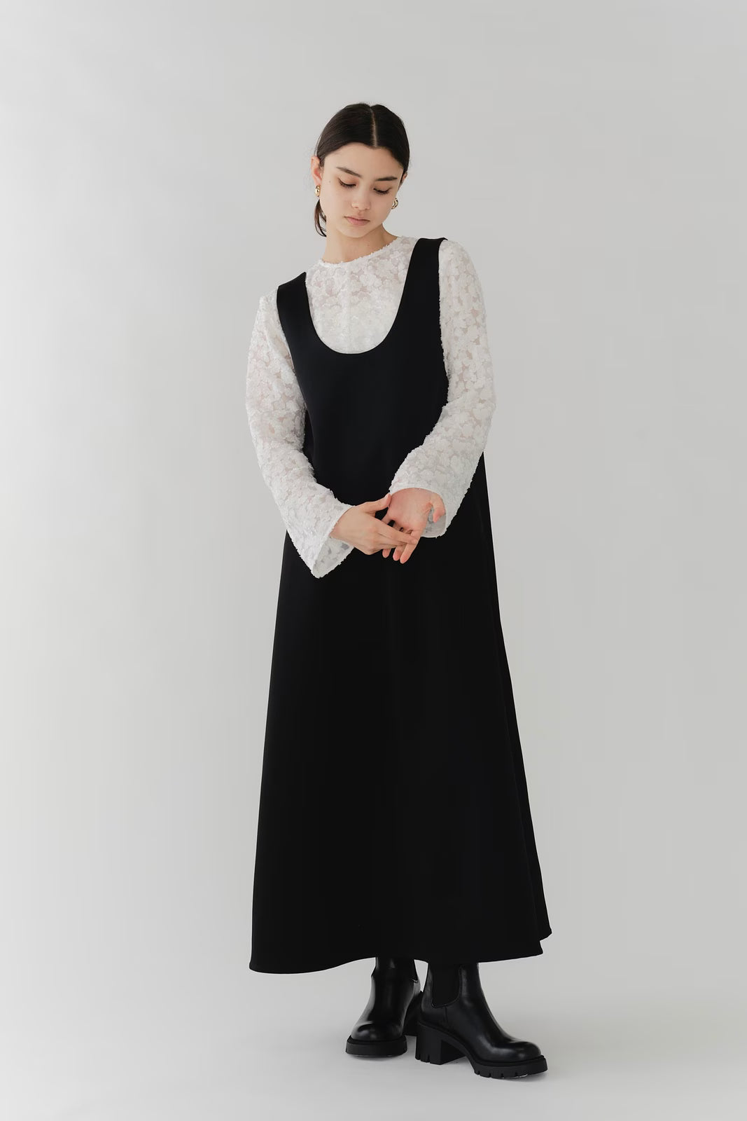 Dress / shirocon – yori shirocon Dress / shirocon – yori shirocon