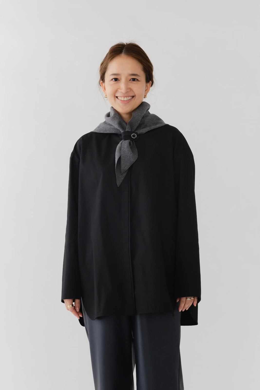 ループスカーフブラウス – yori shirocon ループスカーフブラウス – yori shirocon