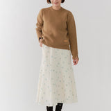 フクレ刺繍フレアスカート