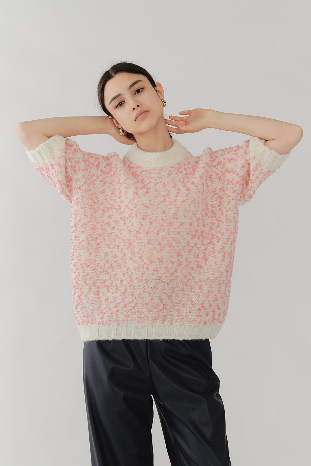 Knit / shirocon – yori shirocon Knit / shirocon – yori shirocon