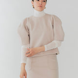 バックツイストウールトップス