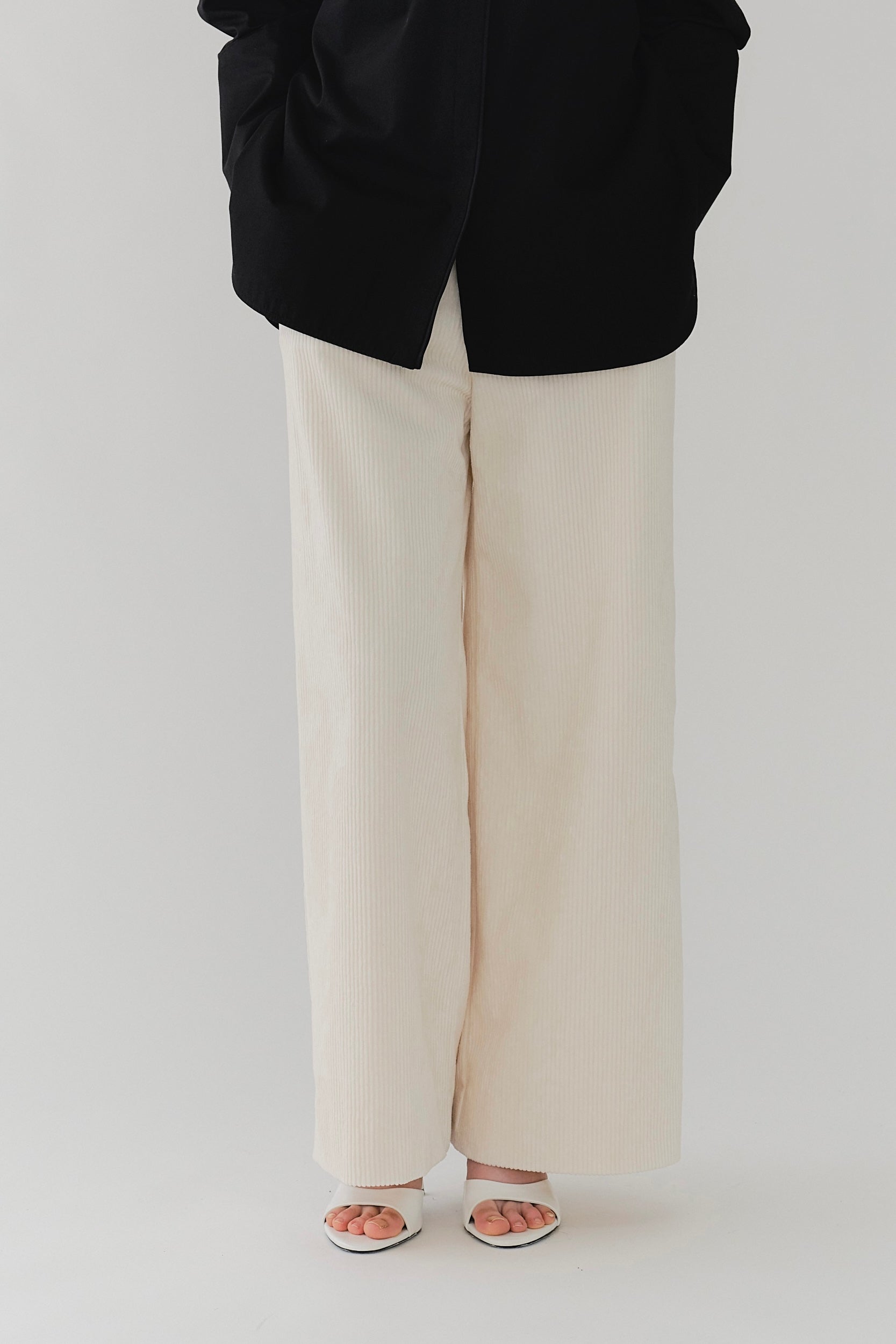 チャンキーコーデュロイパンツ