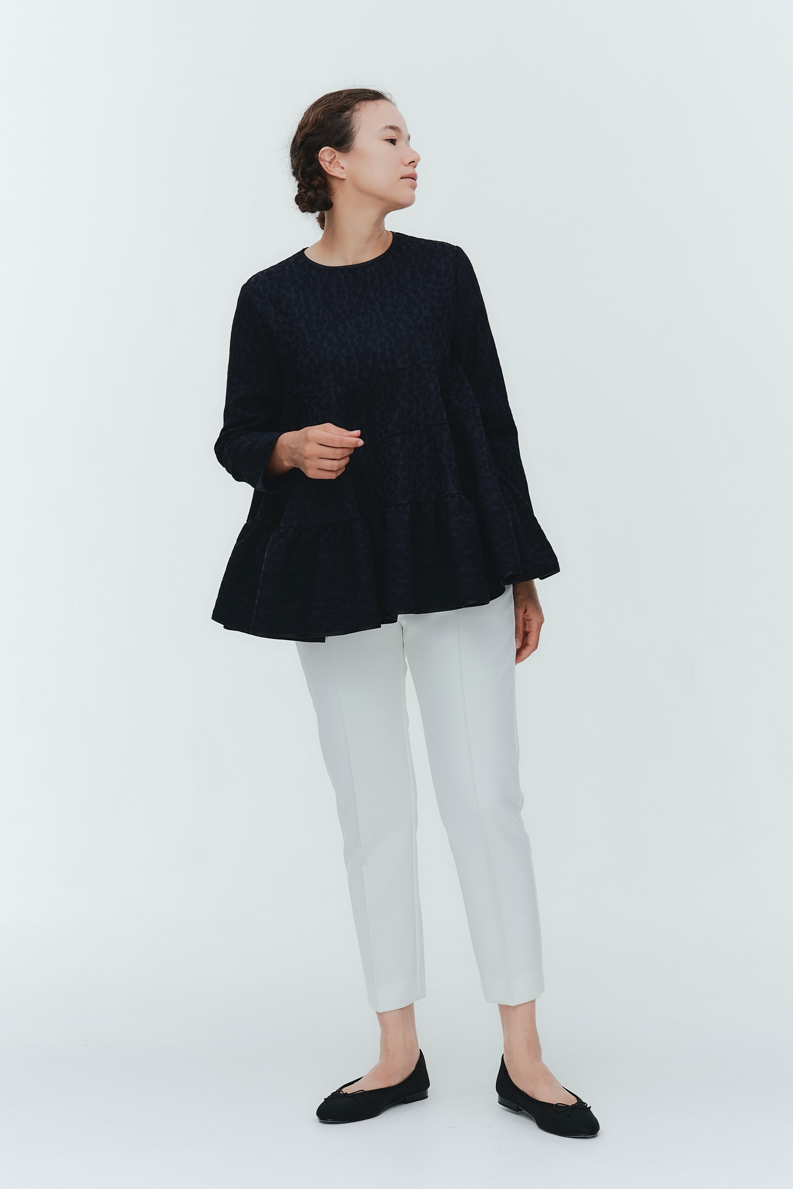 ダブルクロスピンタックパンツ