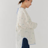 フクレ刺繍シンプルブラウス