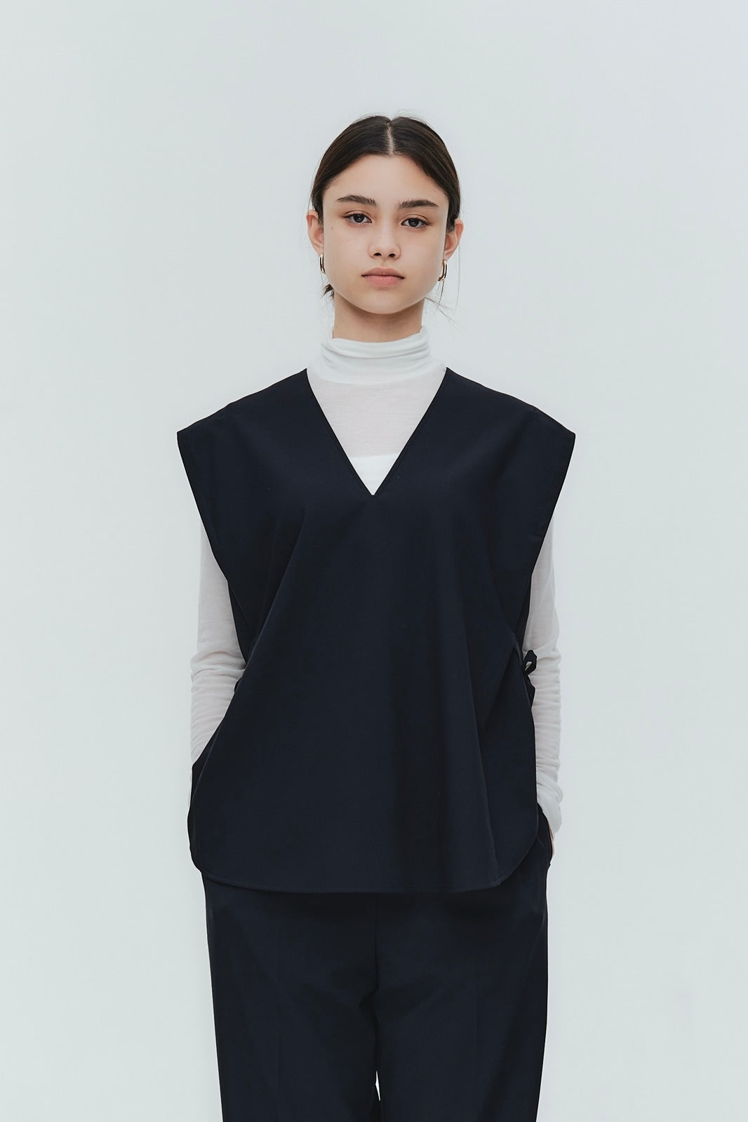 ハンサムVネックリボンジレ