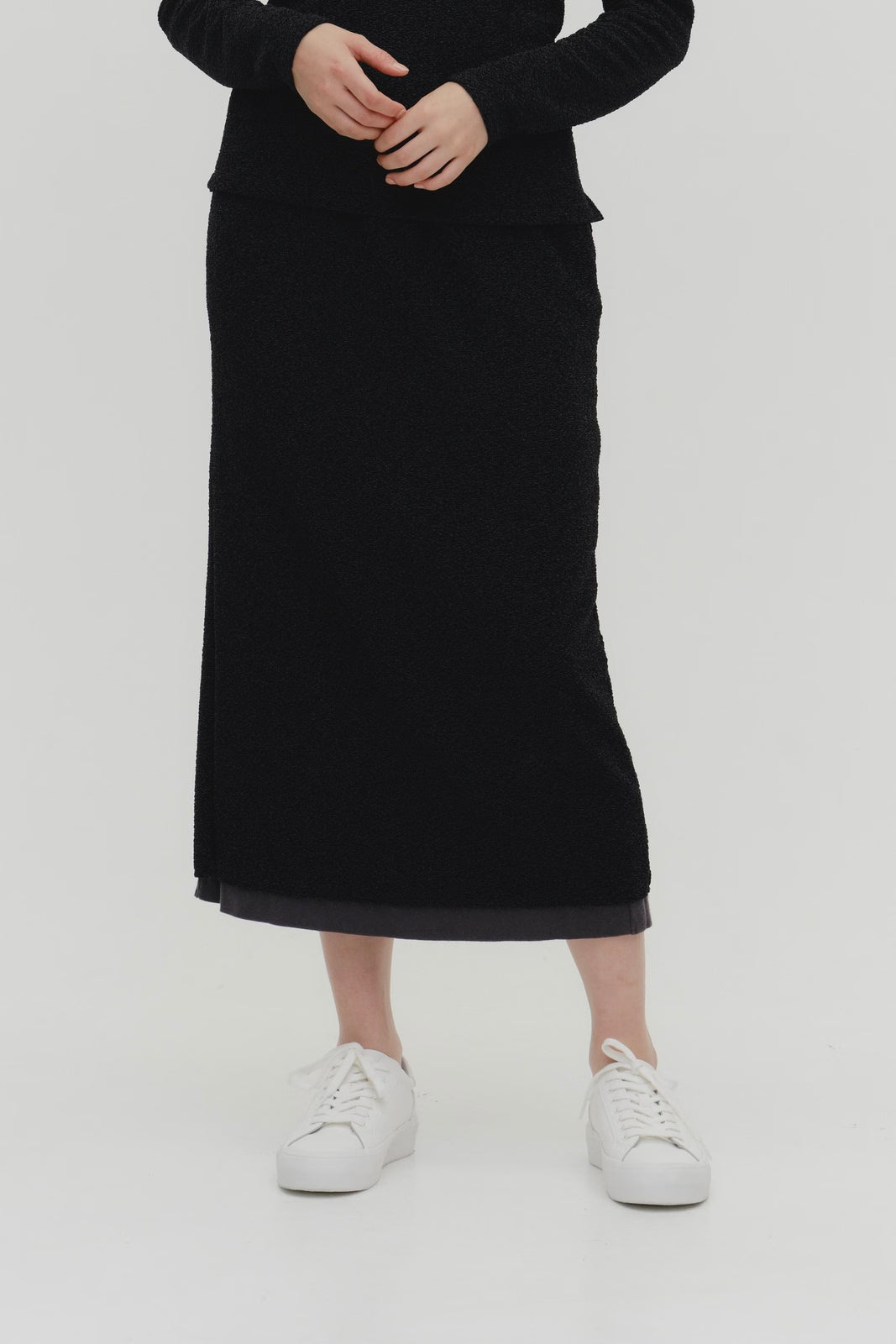 レイヤードラメスカート