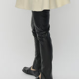 スキニーレザーパンツ