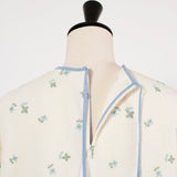 フクレ刺繍シンプルブラウス