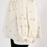 フクレ刺繍ギャザーブラウス