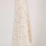 フクレ刺繍フレアスカート