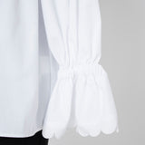 スカラップトリムブラウス