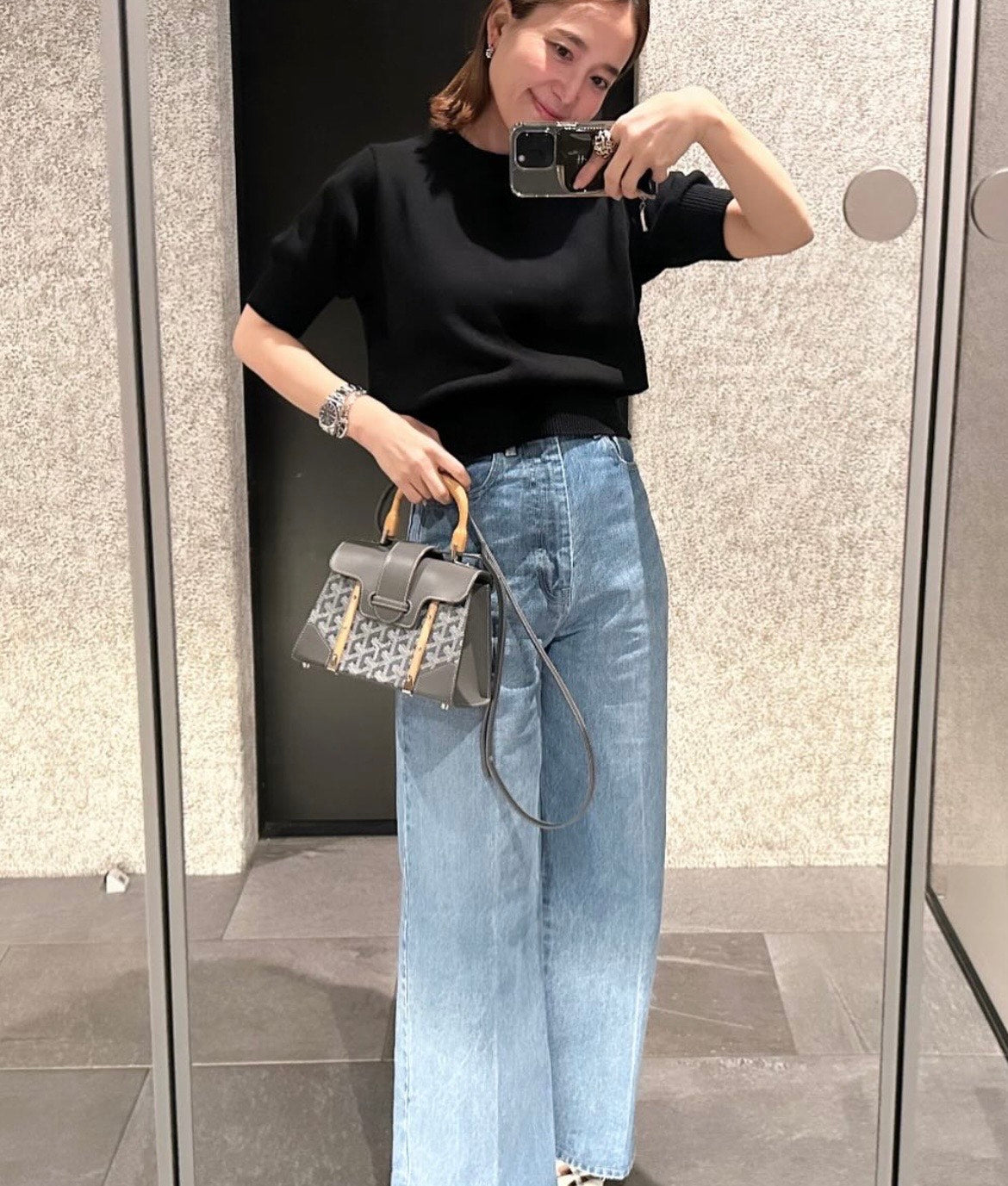 Back ribbon short sleeve knit
