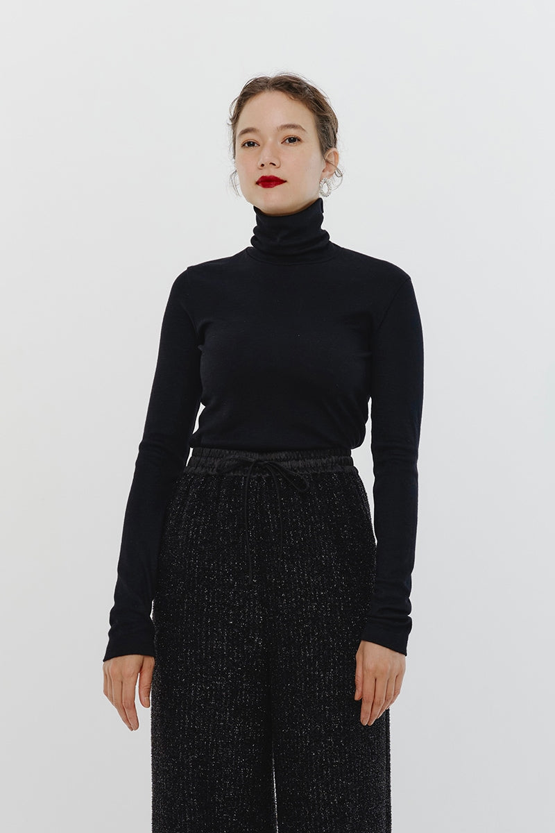 バックオープンタートルカットソー