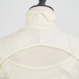 バックオープンタートルカットソー