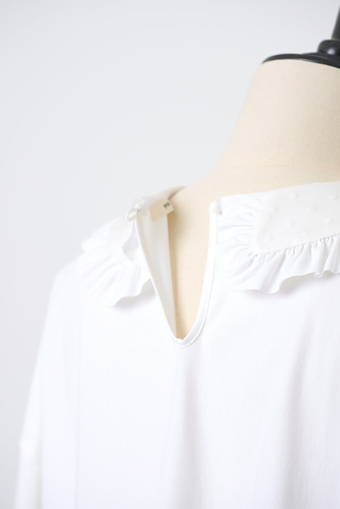 yori フロッキードット丸襟Tee yori フロッキードット丸襟teeの通販 by k3suke 's shop｜ラクマ